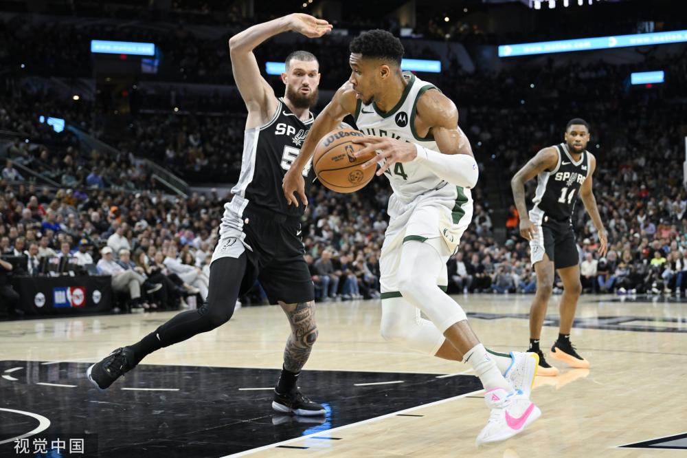 更是篮球精 更是篮球精