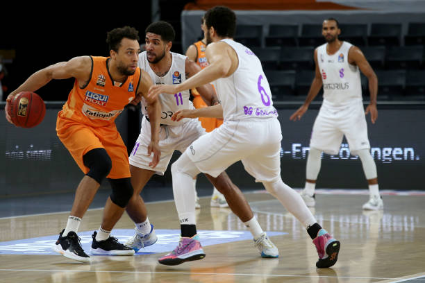 球的处理更 球的处理更